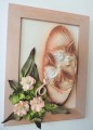 Obraz w beżowej ramie - dla dziewczynki na chrzest = rękodzieło.JPG