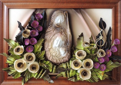 Piękny obraz świętej rodziny w otoczeniu kwiatów.JPG