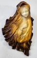 Matka Boża pozłacana płaskorzeźba ze skóry.jpg
