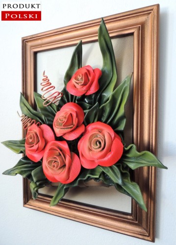 Obraz produkcji polskiej z różami w drewnianej ramie.JPG