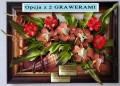 obraz-z-bukietem-kwiatów-dwoma-dedykacjami-grawerami-w-drewnianej-ramie.jpg