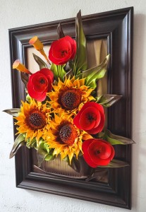 Słoneczni i maki - obraz skórzany ręcznie wykonany - na prezent dla kobiety z okazji urodzin JUBILEUSZ