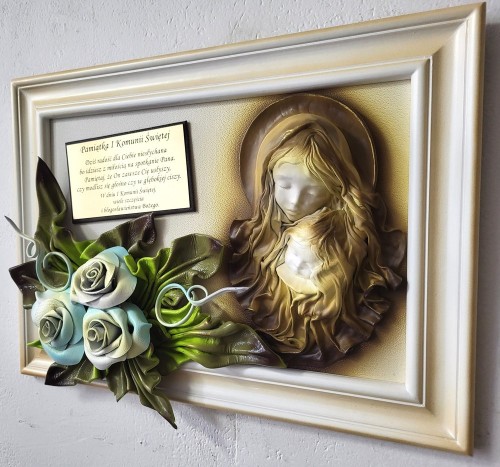 obraz-z-złotą-dedykacją-grawerowaną-na-komunię-chrzest-.jpg