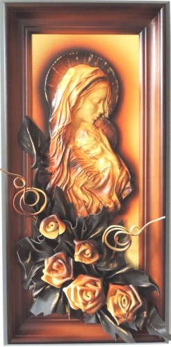 MATKA BOŻA Z PROFILU - DELIKATNY WIZERUNEK