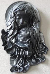 Maryja Matka Boża - płaskorzeźba w skórze - MM-3