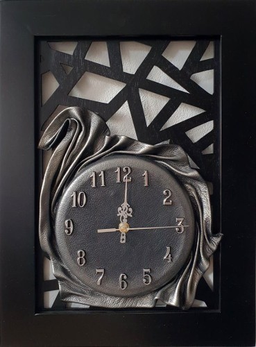 Zegar ażurowy czarno srebrny.jpg