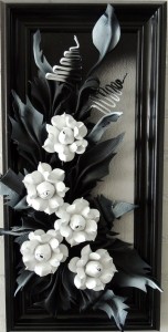 Czarno biały obraz ze skóry - RÓŻE PUSTYNI - prezent na 25-tą Rocznicę Ślubu 