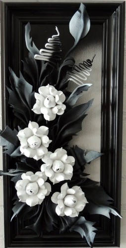 OBRAZ ZE SKÓRY - CZARNO BIAŁA KOLORYSTYKA