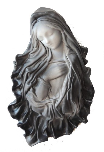 Najświetsza Maryja panna płaskorzeźba w skórze.jpg