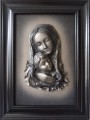 Czarno - mosiężny obraz z Maryją i dzieciątkiem - rękodzielo ze skóry.JPG