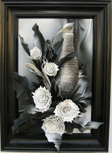 Czarno Biały obraz kwiatowy ze skóry, na prezent, rękodzieło w skórze