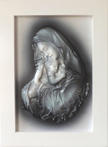 Obraz w białej drewnianej ramie MARYJA - na prezent ślubny - S3-15