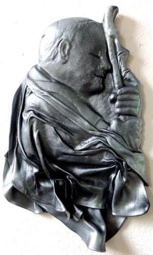 JAN PAWEŁ II - PŁASKORZEŹBA SKÓRZANA - CZARNO-SREBRNA, ORYGINALNA PAMIĄTKA, MOŻLIWE WYGRAWEROWANIE SWOJEJ DEDYKACJI, JEDYNA I NIEPOWTARZALNA