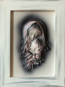 OBRAZ, DREWNIANA RAMA, MARYJKA Z DZIECIĄTKIEM. NOWOCZESNE KOLORY, RĘKODZIEŁO. POMYSŁ NA PREZENT. S2-10